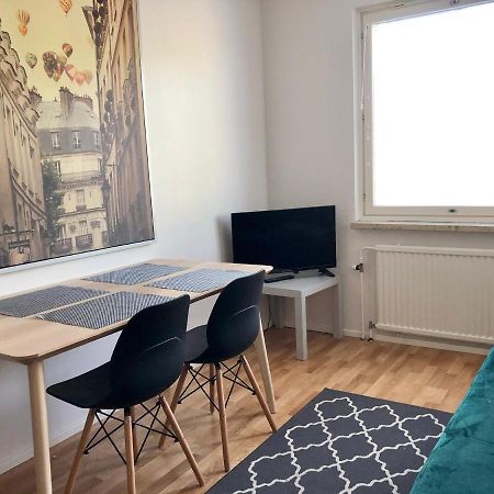 Scandinavian Apartments Heart Of The City Tyoemiehenkatu Helsinki Ngoại thất bức ảnh