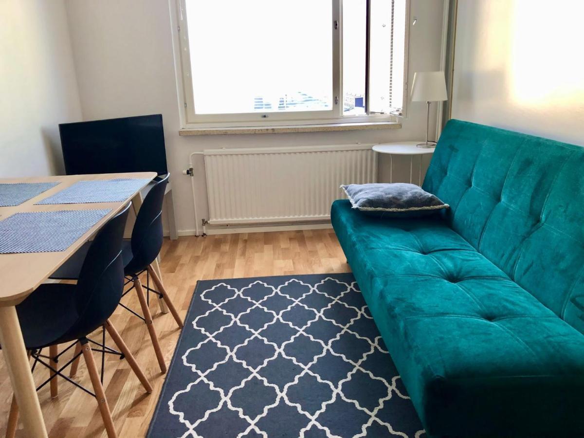 Scandinavian Apartments Heart Of The City Tyoemiehenkatu Helsinki Ngoại thất bức ảnh